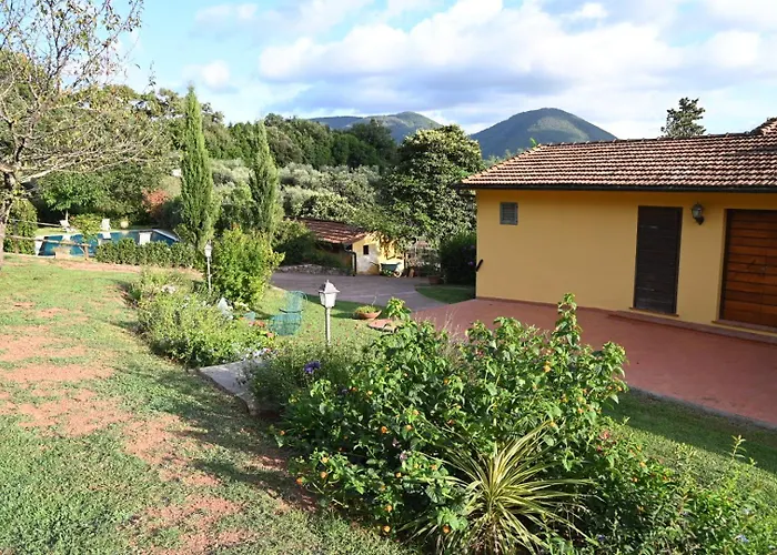 La Casa Gialla Dom wakacyjny Lukka