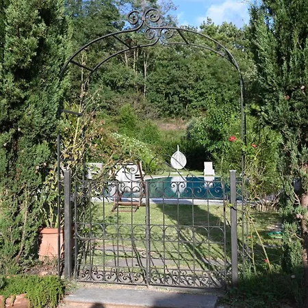 La Casa Gialla Lucca