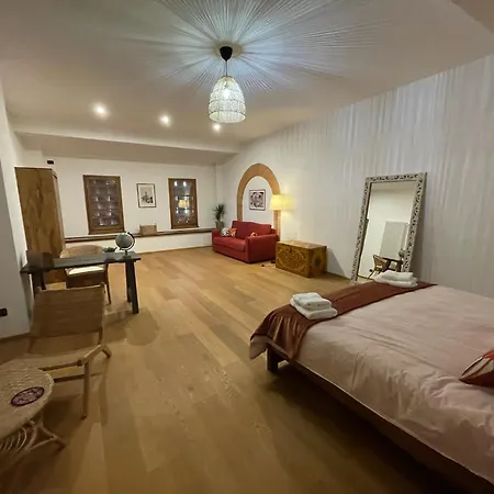 La Casa Gialla 別荘